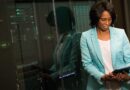AVAX Drops 4% as Critical Short-Term Support Breaks