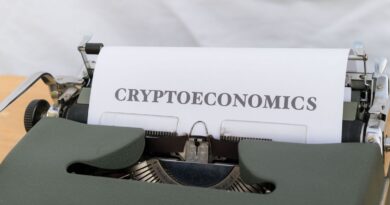 Deutsche Bank Considers Stablecoin or Joining Industry-Led Initiative, Exec Says