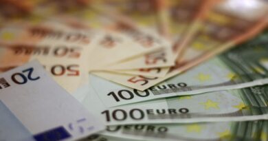 Ether Favored Over Bitcoin by Big Money, Here Are 3 Clues That Point to ETH Bias in Crypto Market