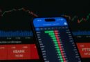 Strategy Slumps 6%, Leading Crypto Names Lower as Bitcoin Treasury Strategies Are Questioned