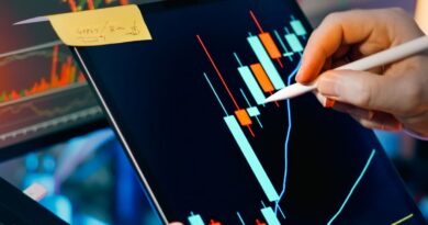 XRP Breaks $3 With $33M Traded in a Minute. Here’s What Analysis Predicts Next