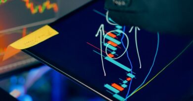 Bitcoin Whale Wagers $23.7M on BTC Rally to $200K by Year-End