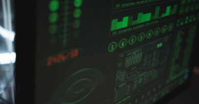 ATOM Struggles After Failed Breakout, Recovers With New Support at $4.237