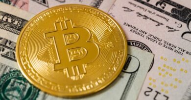 Bitcoin Bears Urge Caution as BTC Price Tops $122K: Crypto Daybook Americas