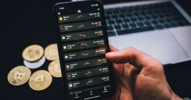 Dogecoin Pops 6% to Lead Majors Gains as Bitcoin Nears $110K on Fresh Rate-Cut Optimism