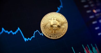 Satoshi-Era Whale Sells 9K BTC for Over $1B as Bitcoin Dips Below $117K
