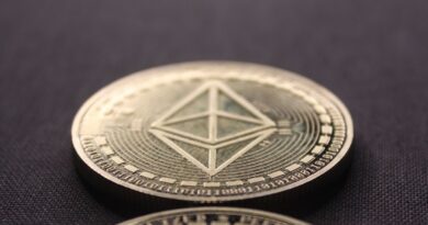 What Are Savvy Bitcoin and Ether Traders Preparing for as Summer Approaches?